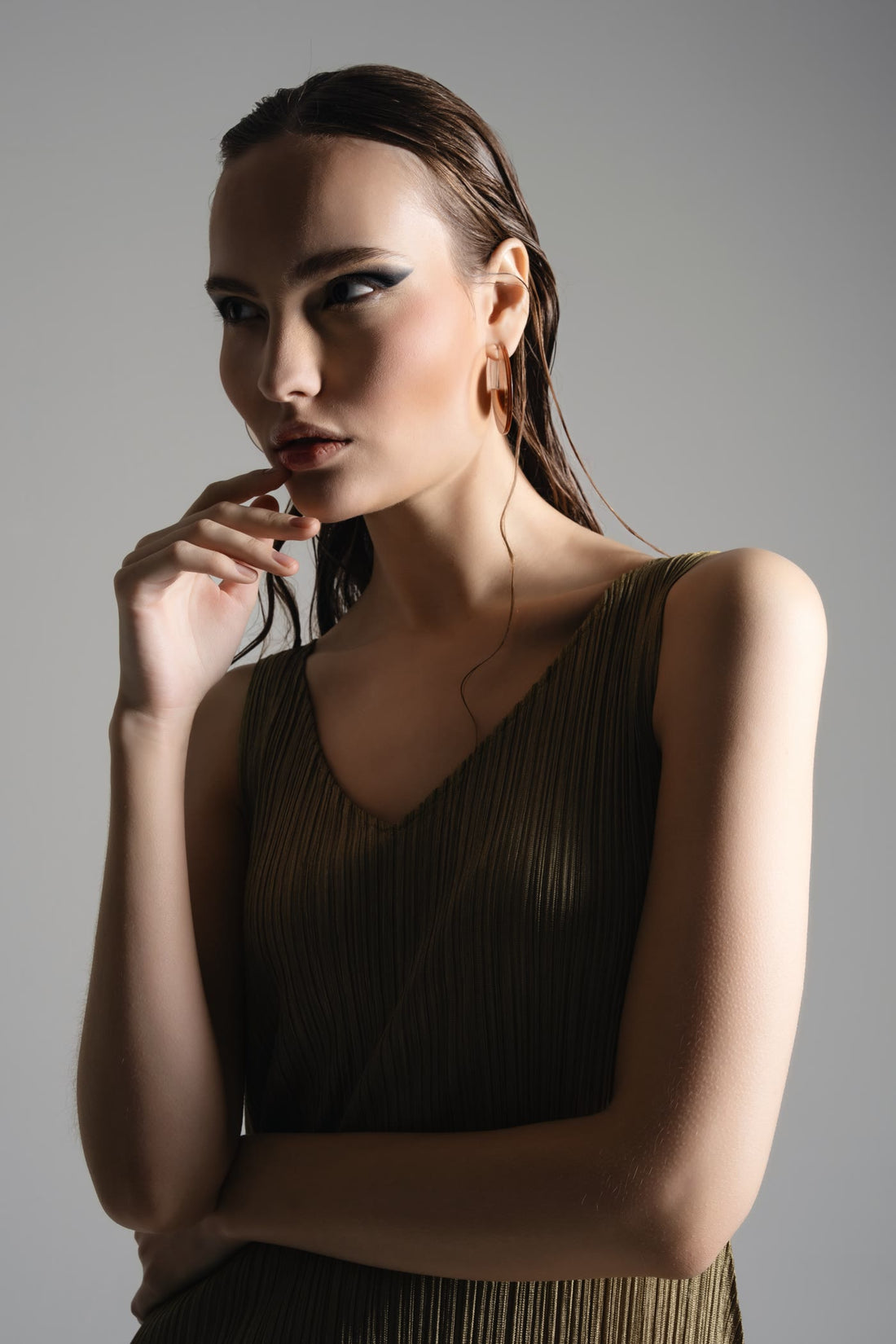 Evening editorial — makeup that lasts all day